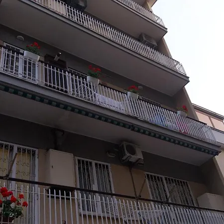 Sunrise Dei Colli Сasa de vacaciones *